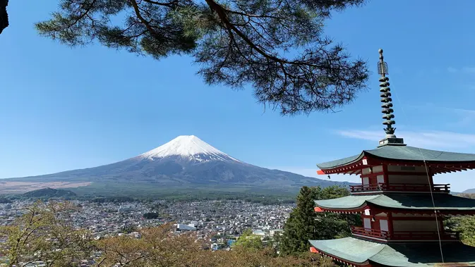 Gunung Fuji Catat 6 Pendaki Meninggal Musim 2026, Aturan Off-Season Diperketat