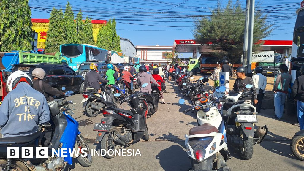 BBM Langka di Makassar Sepekan, Warga Antre Berjam-jam hingga Siswa Belajar dari Rumah