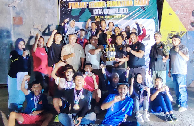Sawahlunto Borong 46 Medali dan Kunci Gelar Juara Umum Kejurprov Panjat Tebing Sumbar 2026