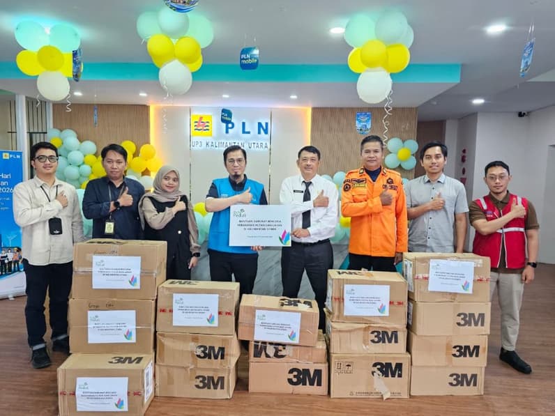 PLN Salurkan Masker APD ke BPBD Kaltara untuk Petugas Karhutla