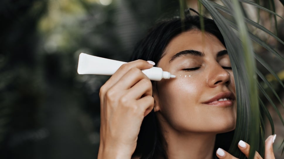 8 Sunscreen Water Based dengan Efek Dingin di Kulit
