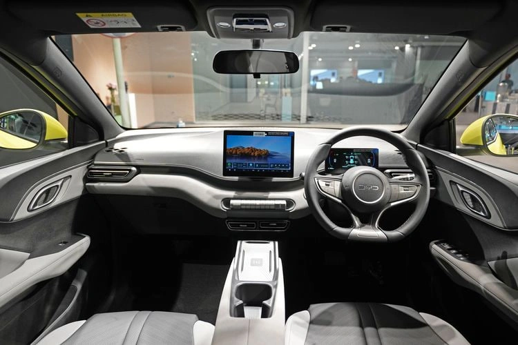 BYD Atto 1 Pimpin Wholesales Mobil Listrik Agustus 2026 dengan 5.560 Unit