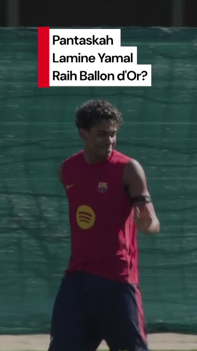 Hansi Flick Dukung Lamine Yamal Raih Ballon d'Or Usai Trofi LaLiga dan Piala Dunia