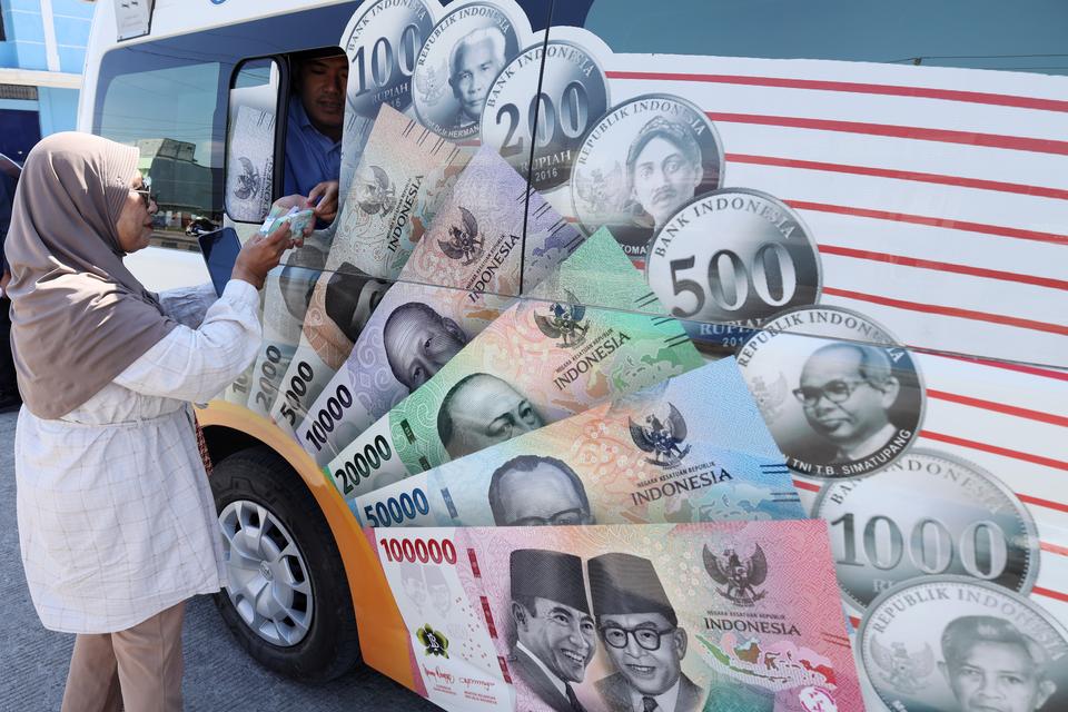 Rupiah Dibuka Menguat ke Rp 17.662, Pasar Sambut Positif Pergantian Menkeu