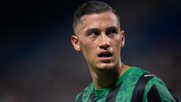 Sassuolo Menang Dramatis atas Juventus, tapi Kehilangan Jay Idzes karena Cedera