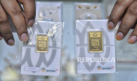 Harga Emas Antam Turun Rp10.000 Jadi Rp2,59 Juta per Gram