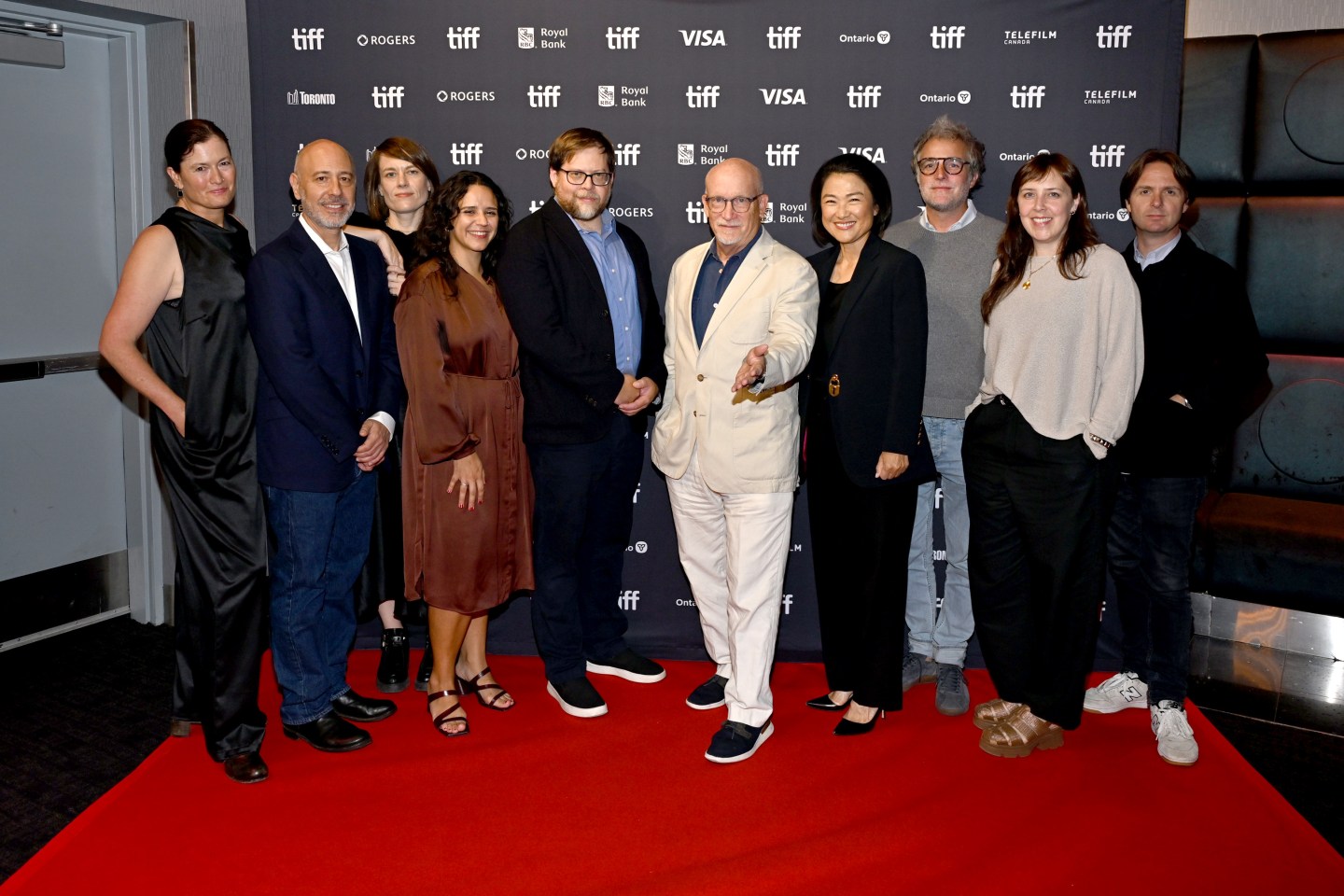 Film Dokumenter Musk Tayang Perdana di Toronto, Gibney Serukan Perlawanan