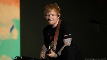 Macklemore Dicoret dari Tur Ed Sheeran, Finneas hingga Lukas Graham Mundur