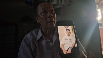 Keluarga Penumpang KM Virgo Asal Bogor Masih Menanti Kabar Pencarian