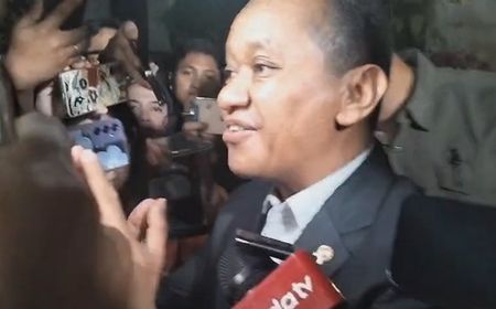 Dua Kali Ditanya soal Fahd A Rafiq, Bahlil Pilih Bungkam di Istana