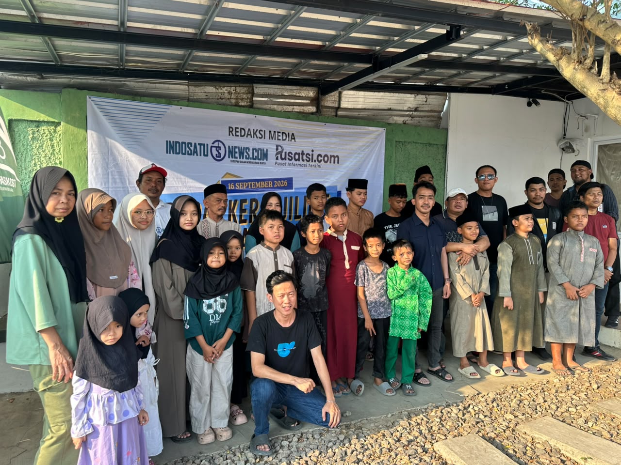 Redaksi Indosatunews.com dan Pusatsi.com Gelar Santunan Anak Yatim di Cipocok Jaya Kota Serang