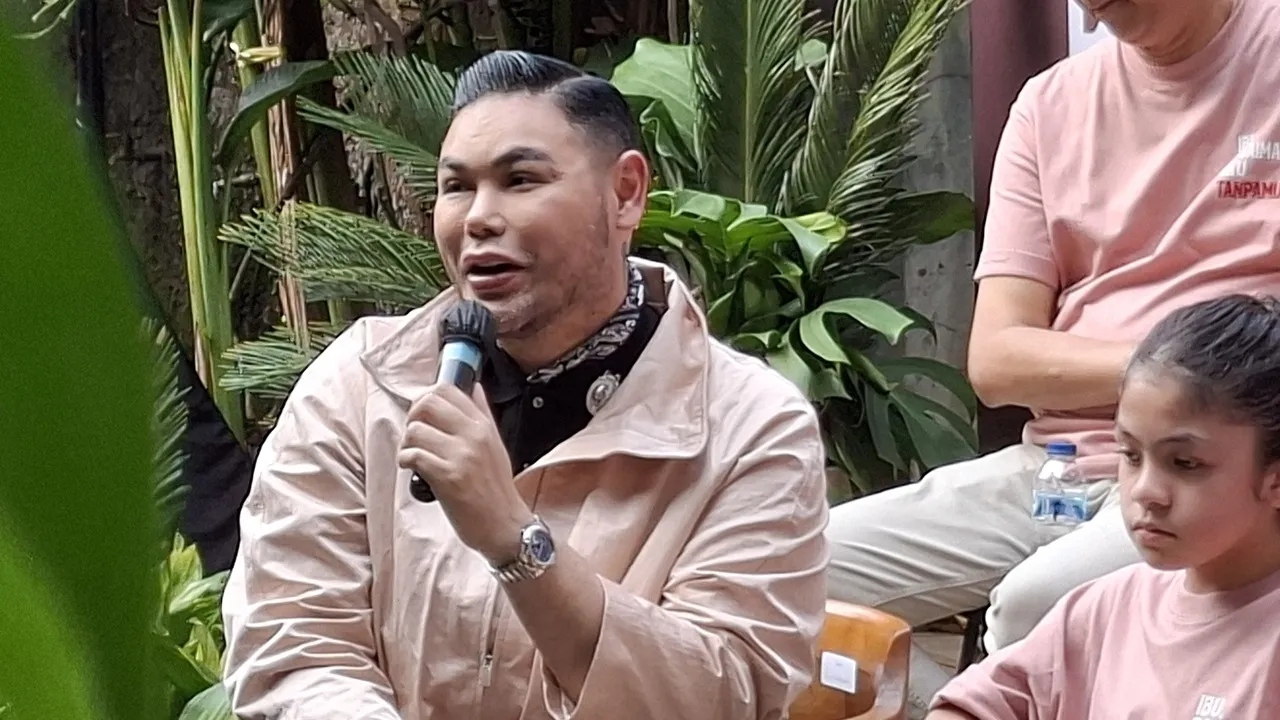 Ivan Gunawan Bagikan Makna Ibu di Nobar Film Bareng 5.000 Anak Yatim