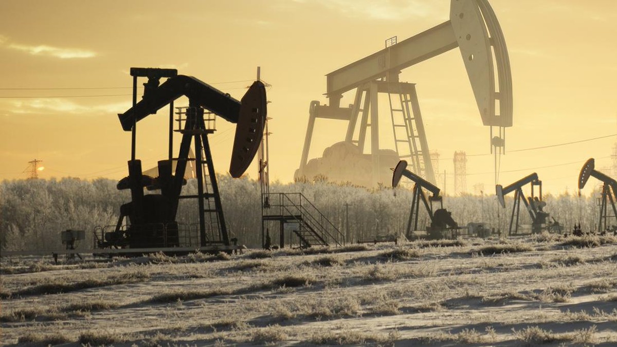 Harga Minyak Dunia Melonjak, WTI Naik US$4,44 per Barel