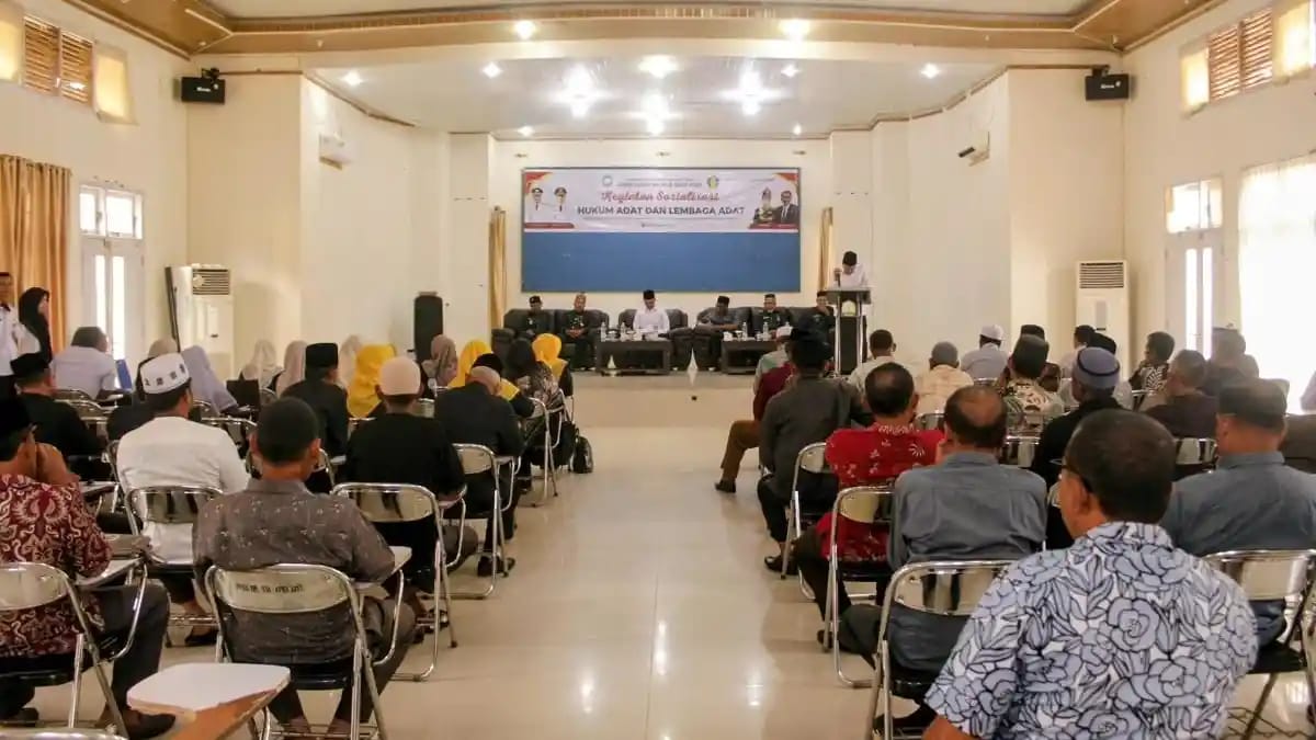 90 Anggota Tuha Peut Abdya Dibekali Hukum Adat, Wabup Zaman Akli Tekankan Musyawarah Gampong