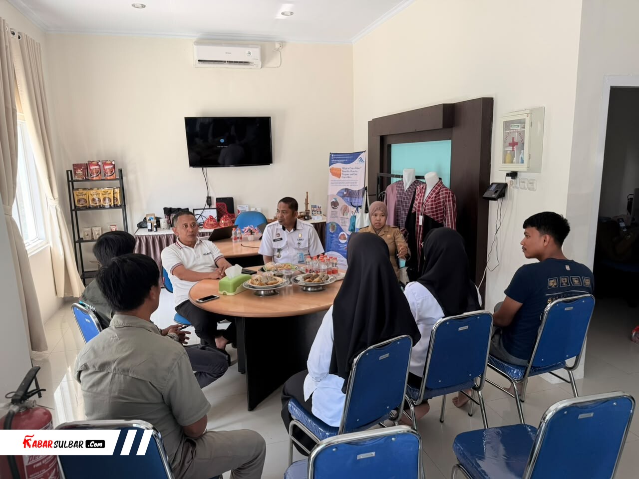 Kanwil Kemenkum Sulbar Gandeng Rumah BUMN Majene Dampingi Legalitas UMK Lewat Perseroan Perorangan