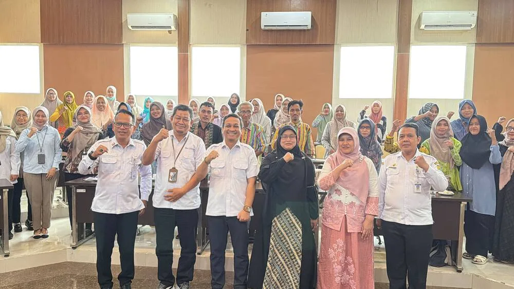 Pemkot Pekalongan dan OJK Perkuat Literasi Keuangan UMKM, Wali Kota Aaf Dorong Transaksi QRIS di Pasar Tradisional