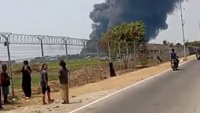 Gudang Kosambi Permai Dekat Soekarno-Hatta Terbakar, Penerbangan Normal