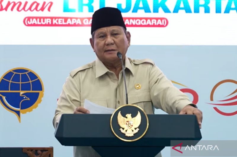 Prabowo Resmikan LRT Kelapa Gading-Manggarai, Minta Danantara Biayai Perluasan