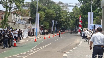 Jalan Minangkabau Timur Ditutup Siang Ini Jelang Peresmian LRT Kelapa Gading-Manggarai