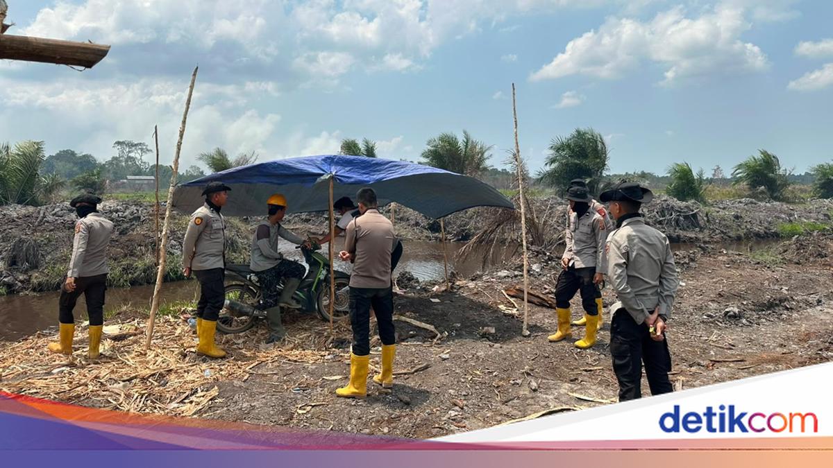 Polda Sumsel Kerahkan 12 Personel Patroli 3 Titik Rawan Karhutla di Cengal OKI
