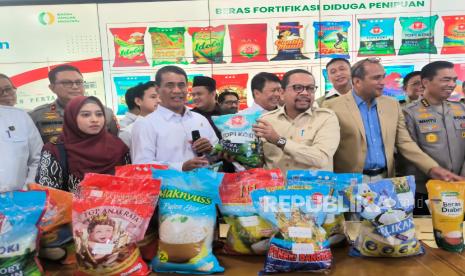 Bapanas Perintahkan Cabut Izin 25 Merek Beras Fortifikasi di 11 Provinsi