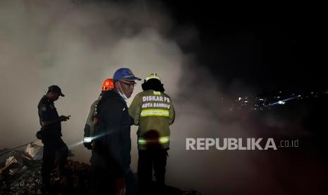 Kebakaran Lahan Punclut Bandung Sebabkan 19 Warga Kena ISPA