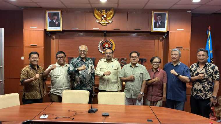 Kepala Bakom RI di Podcast PWI Pusat Bahas Keringanan Pajak Media dan Regulasi Medsos