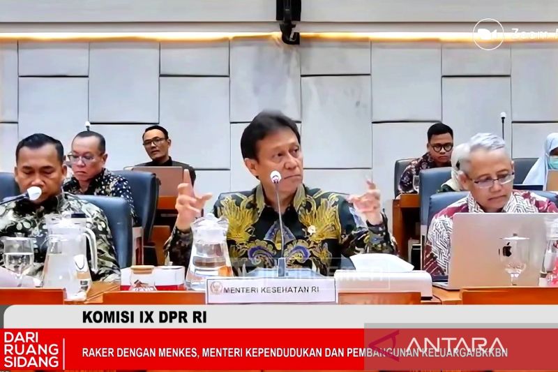 Komisi IX Soroti Anggaran Alkes TB Nol di 2027, Menkes Andalkan Dana Hibah