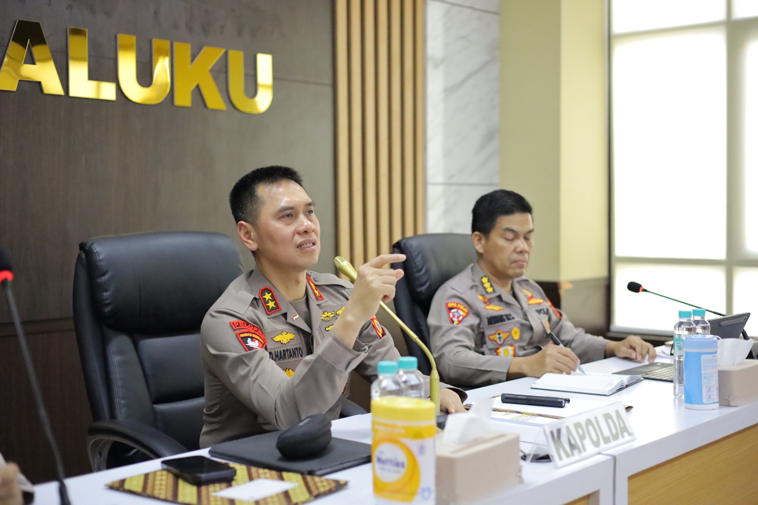 Kapolda Maluku Perkuat Peran Polsek, Polima dan Baileo Emarina Jadi Kunci Cegah Konflik