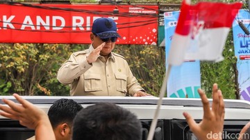 Prabowo Pesan Pesawat Water Bombing, Perkuat Mitigasi Karhutla
