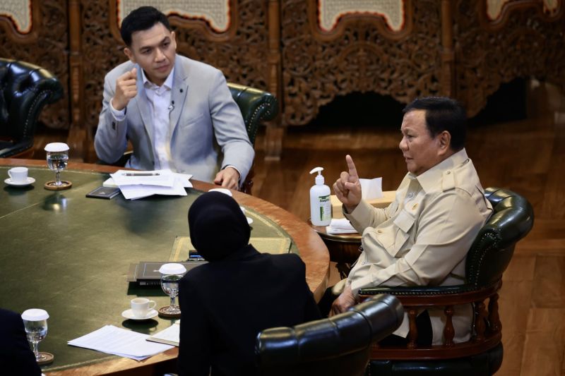 Prabowo Pesan Pesawat Water Bombing, Perkuat Mitigasi Bencana Nasional