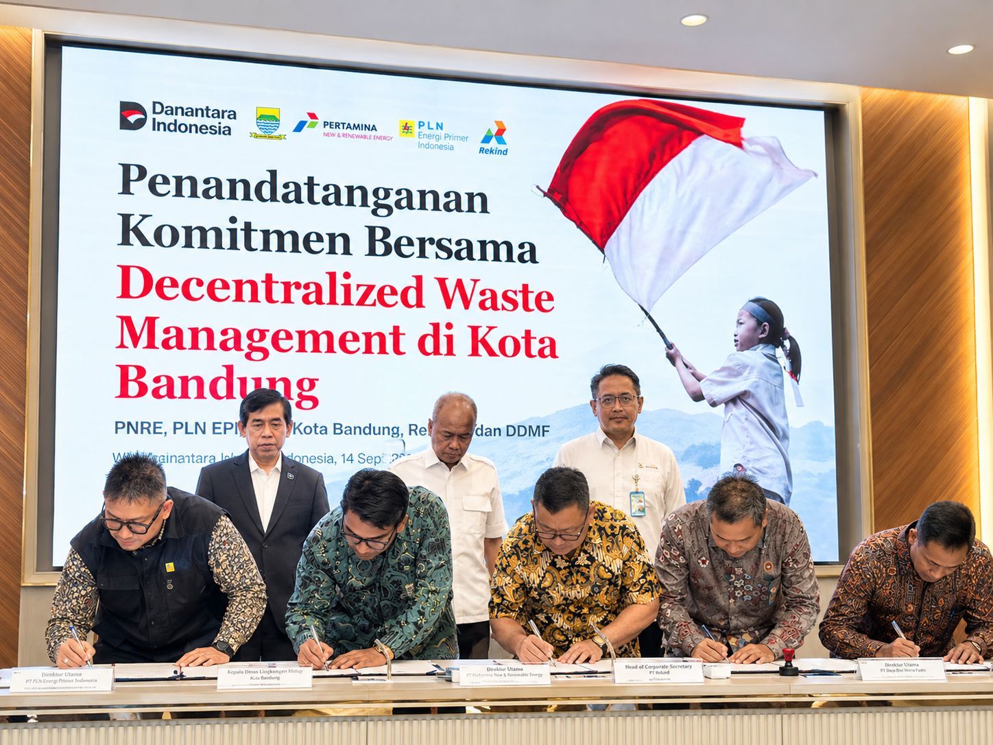 Pertamina NRE Olah 300 Ton Sampah Bandung per Hari Jadi Bahan Bakar