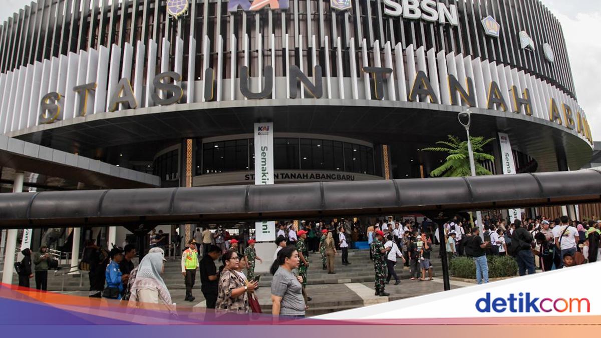 HP Penumpang KRL Hilang 3 Hari Ditemukan di Peron Tanah Abang