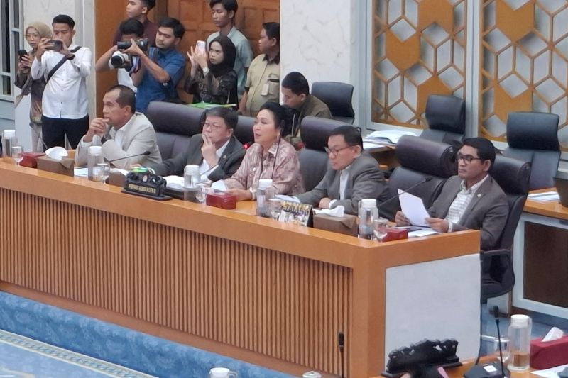 Komisi IV DPR Apresiasi Manggala Agni, Soroti Anggaran Karhutla 2027