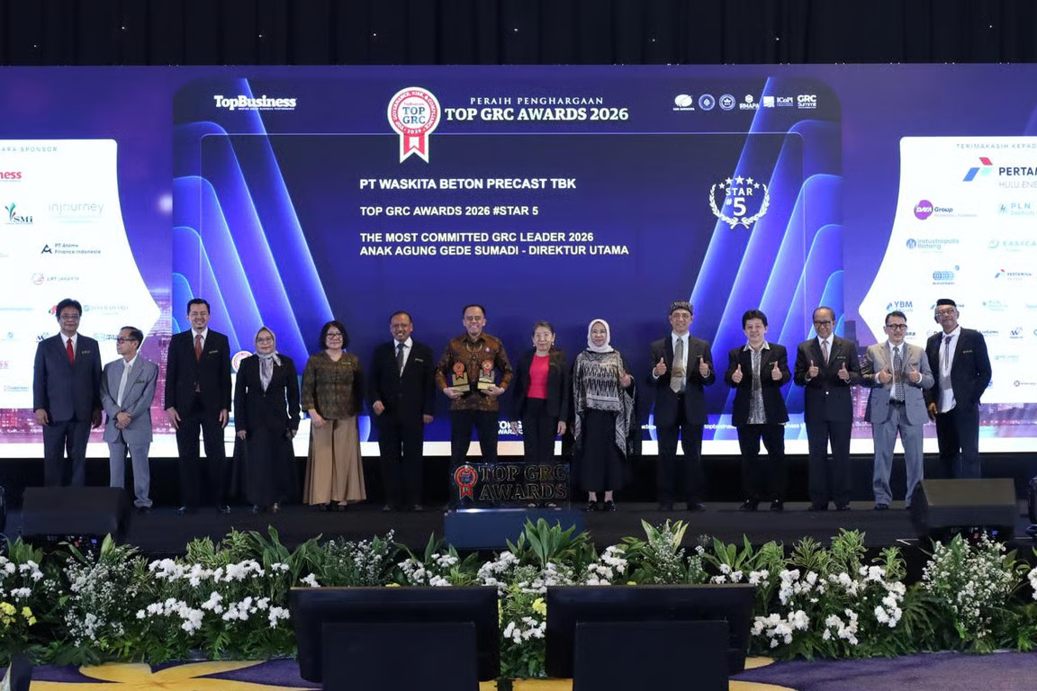 Waskita Beton Precast Raih 5 Stars TOP GRC Awards 2026, Dirut Jadi The Most Committed GRC Leader