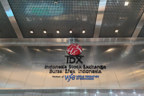 OJK Buka Peluang BEI IPO Lewat Aturan Demutualisasi, Saham Dibatasi 5 Persen