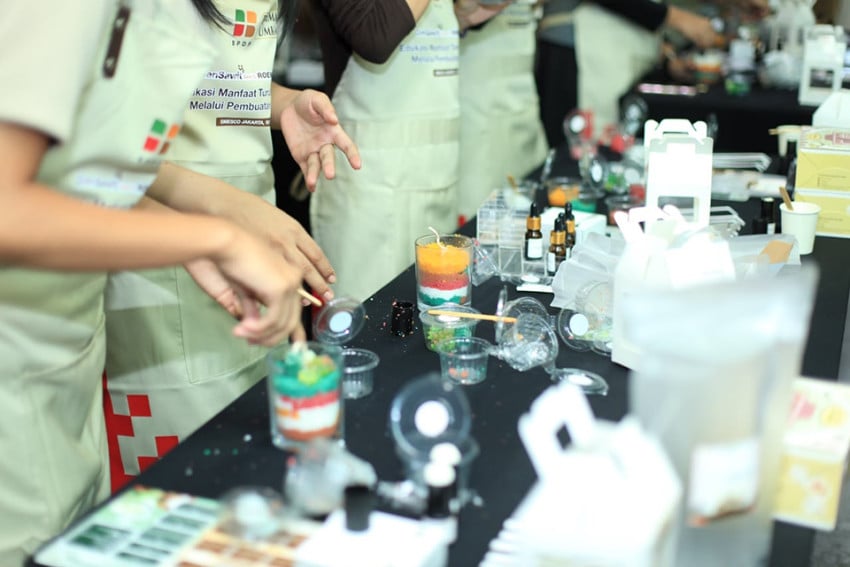 22 Mahasiswi 10 Ormas Kunjungi Roemah UMKM BPDP, Kenali Produk Sawit