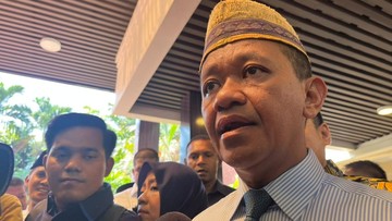 Bahlil: ESDM Regulator, PLN Pelaksana Mati Lampu