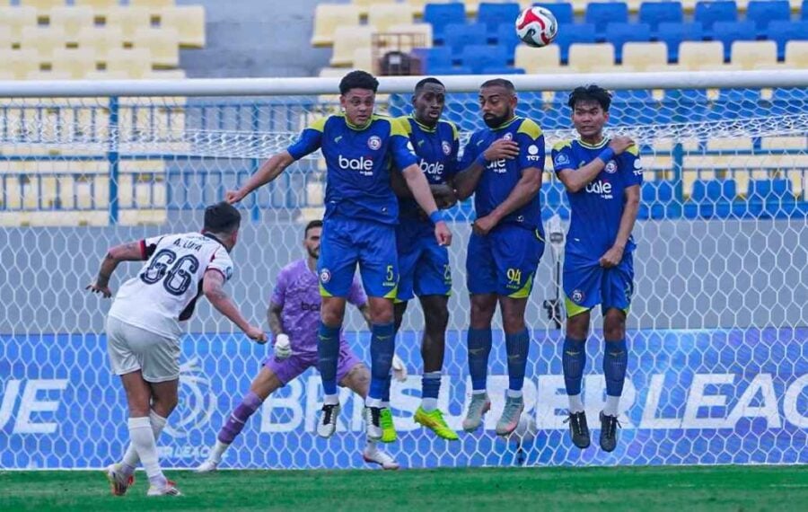 Link Live Streaming Arema FC vs Persik Kediri di Super League