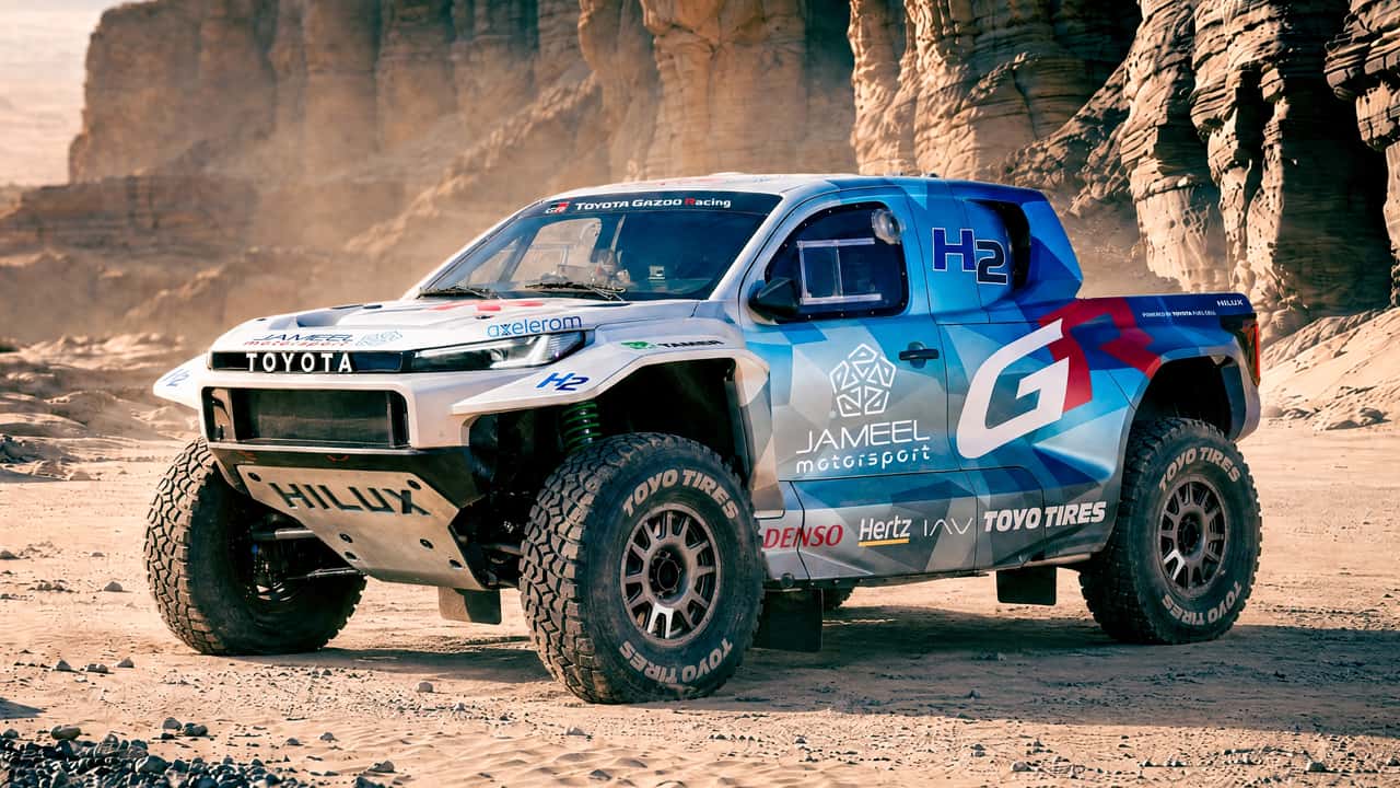 Toyota Hilux Hydrogen Siap Tantang Dakar 2027 Hanya Bermodal Air