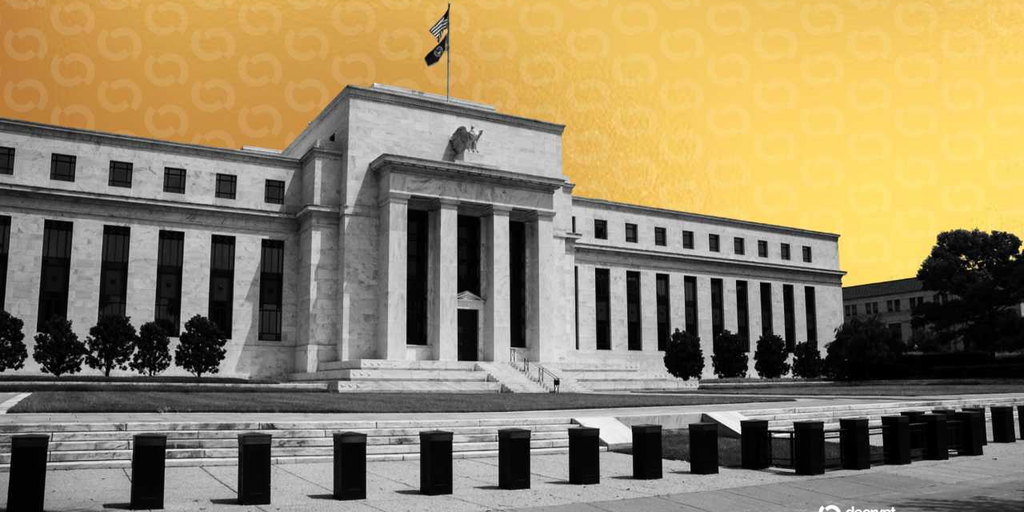 Fed Naikkan Suku Bunga, Bitcoin Melonjak ke USD 76.000