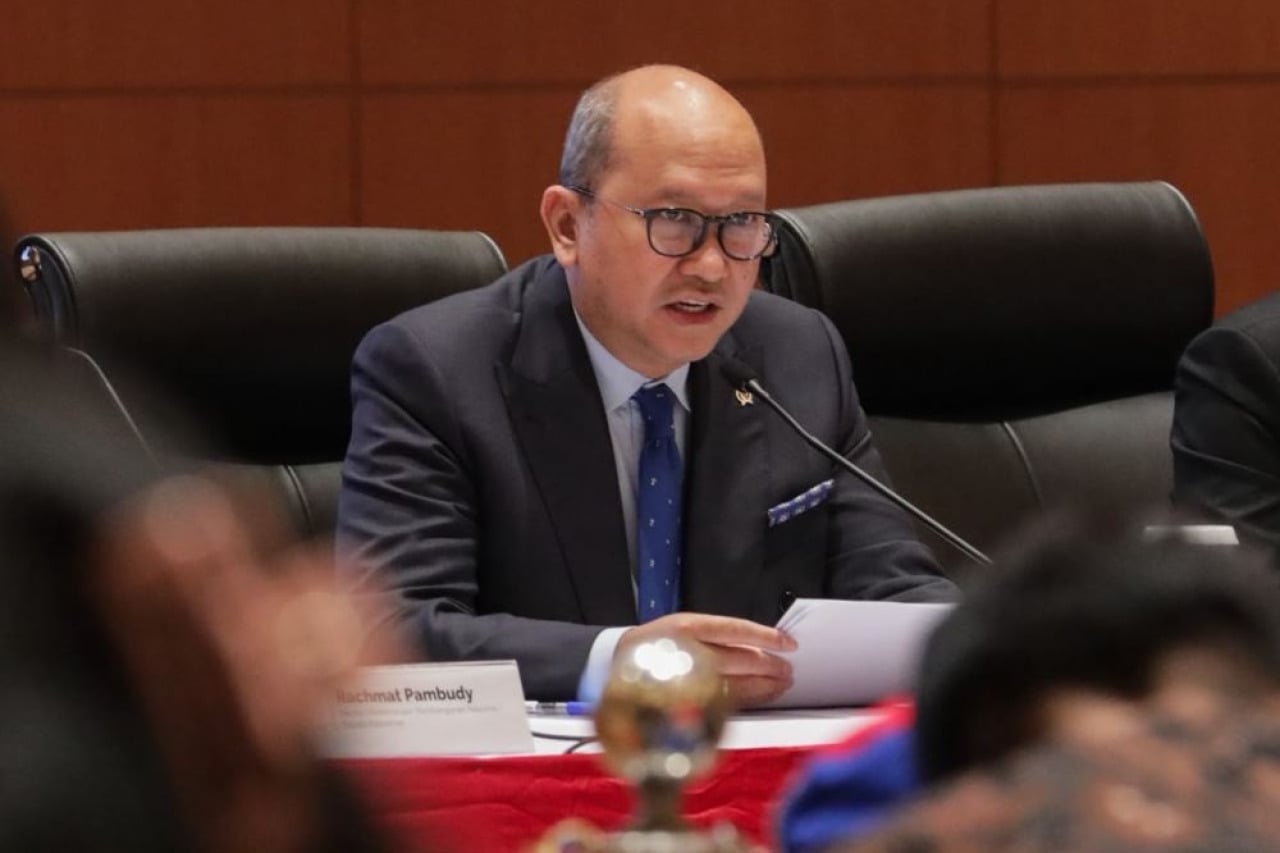 Rosan Bahas Dividen Rp120 Triliun Danantara dengan Suahasil Usai Ratas