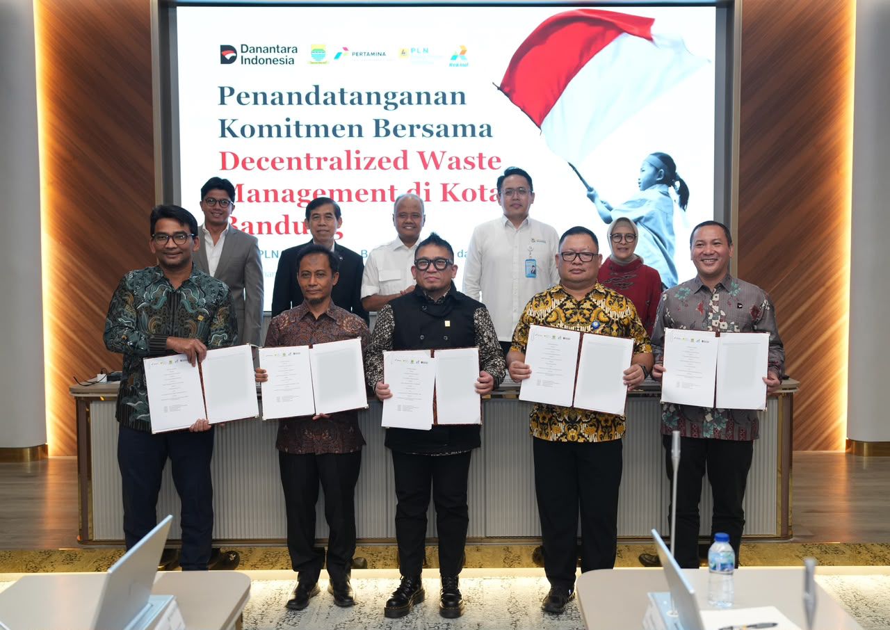 PLN EPI dan Danantara Bangun Model Pengelolaan Sampah Terpadu di Bandung
