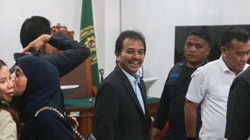 Sidang Dakwaan Roy Suryo Kasus Ijazah Jokowi Dimulai