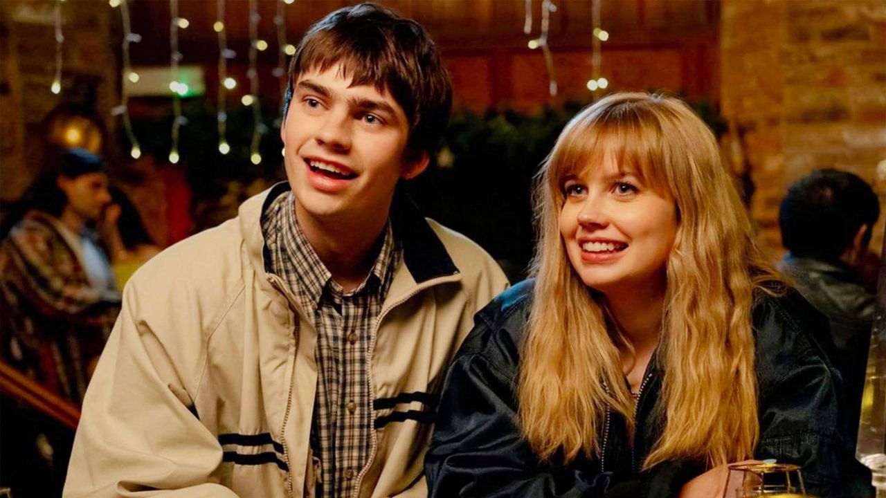 Finding Emily Jadi Komedi Romantis Terbaik 2026 dengan Skor 89 Persen di Rotten Tomatoes