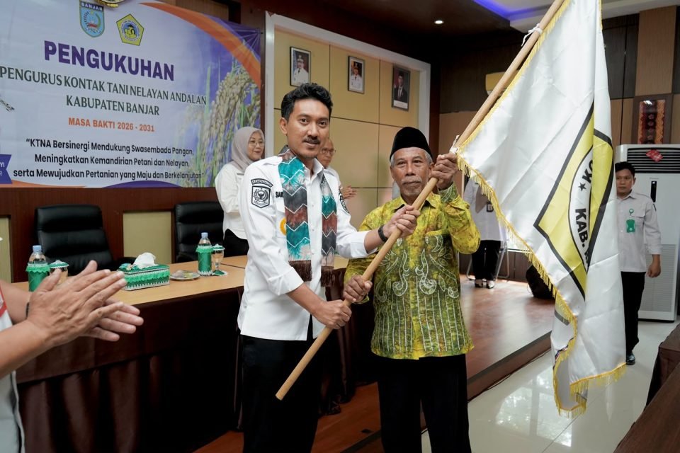 Bupati Banjar Kukuhkan Pengurus KTNA 2026–2031, Fokus Regenerasi Petani dan Kemitraan Usaha