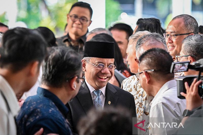 Suahasil Nazara Gantikan Purbaya di Kursi Menkeu