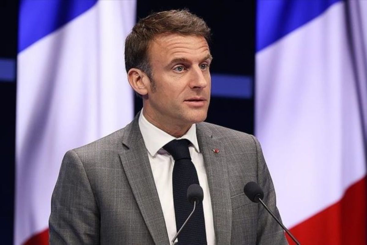 Macron Desak Pemerintah Prancis Atasi Krisis BBM, Solar Tembus Rp46.809 per Liter