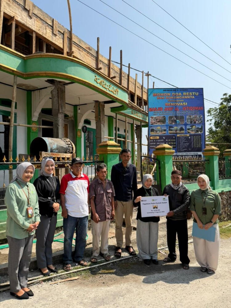 Pegadaian Salurkan Rp20 Juta untuk Renovasi Masjid Jami' Al-Istiqomah Sumedang