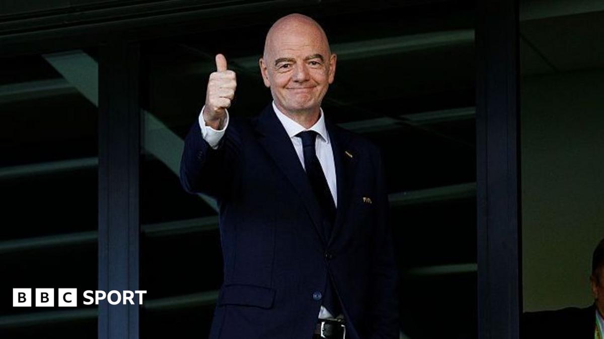 Ketua FA Desak Infantino Buka Dokumen Rencana Jual Saham Piala Dunia